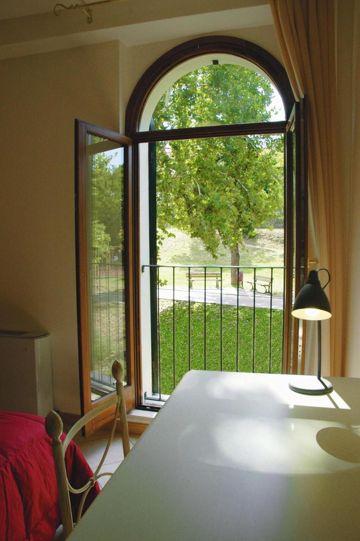 Residence Bizzoni Τέρνι Εξωτερικό φωτογραφία